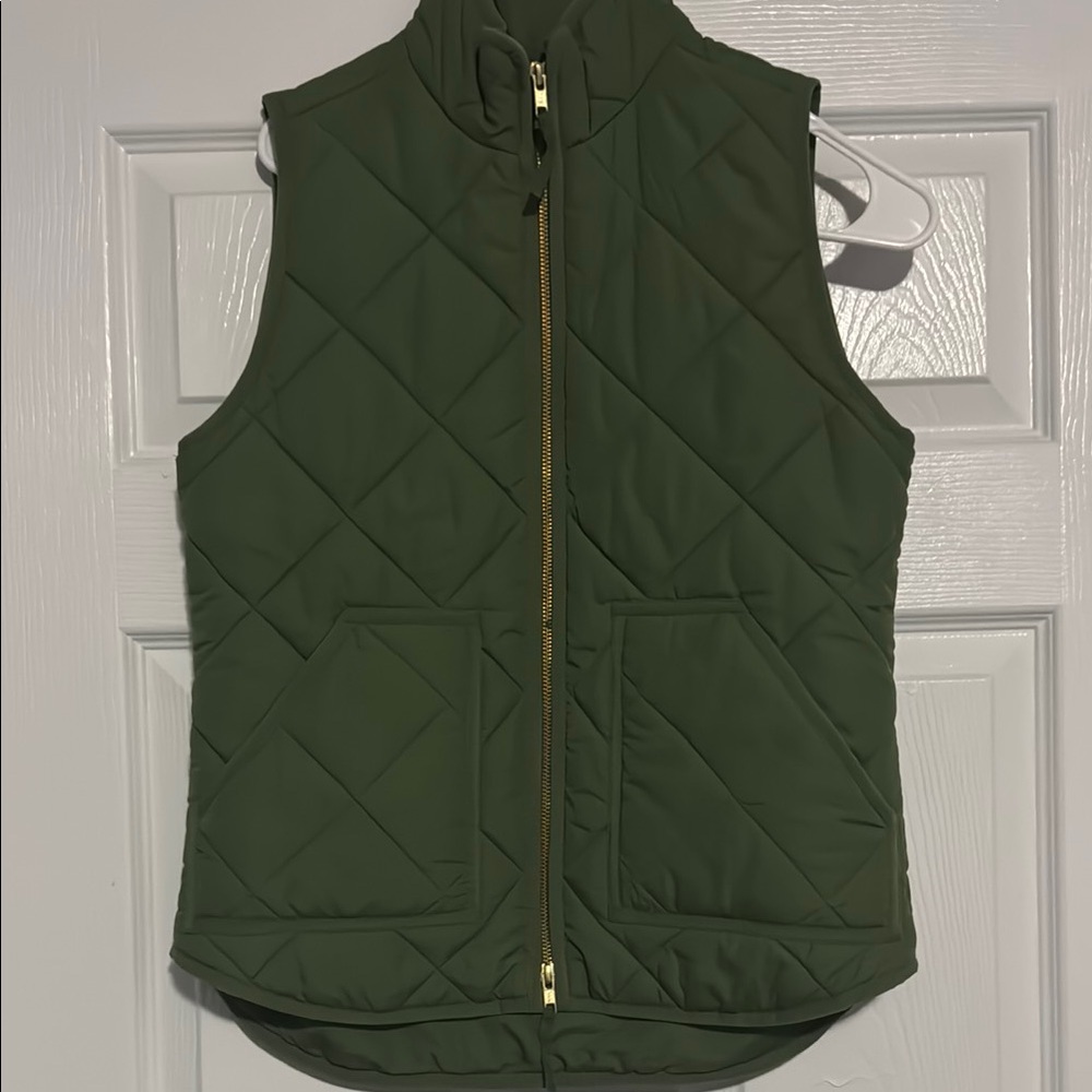 Green Quilted Vest with Gold Zipper